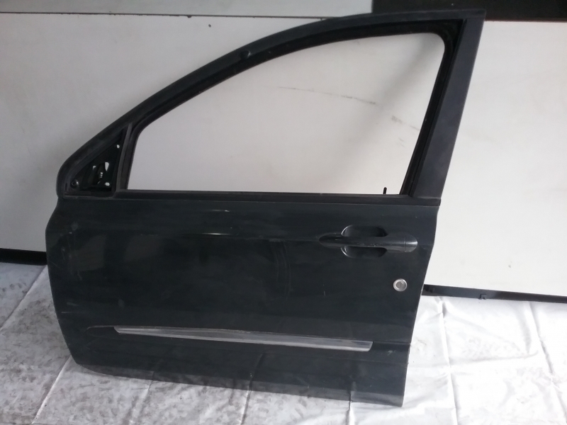 Porta Dianteira esquerda Fiat Stilo 2004 2005 2006 2007 2008 2009 2010 sjc